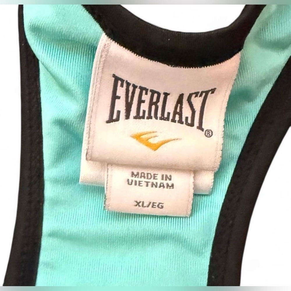 Everlast Women's Patterned Blue Sports Bra - Picture 2 of 5